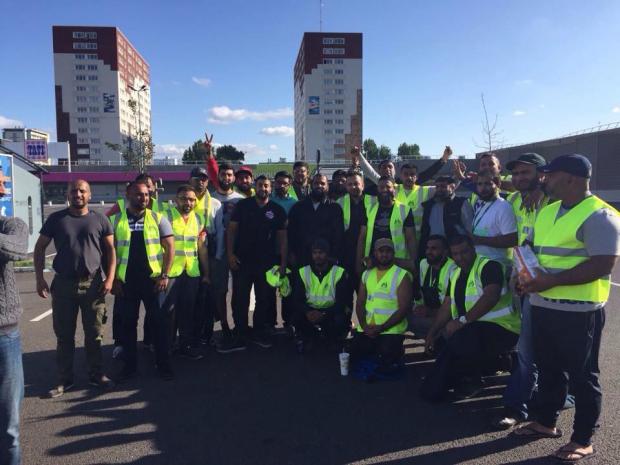Добровольцы и сотрудники благотворительных организаций Северо-западного Лондона побывали во Франции для оказания помощи беженцам. Добровольцы из организаций Greengate Trust, группы «Суннитская молодежь» (Sunni Muslim Youth), медресе в Олдеме и группы Drive4Justice из Блэкберна собрали для беженцев несколько тысяч фунтов.