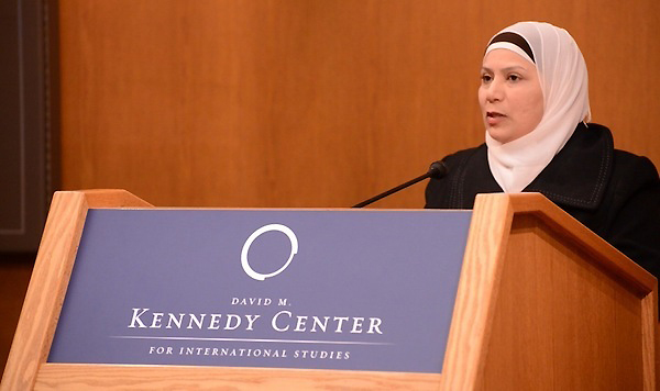 Палестинка Халуд Аль-Факих (Kholoud Al-Faqih) стала всемирно известной в 2009 году как первая женщина-судья Шариатского суда в Рамалле.