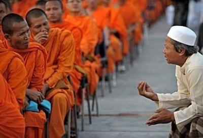«В буддизме никаких оснований и оправданий агрессии, убийствам и насилию нет и быть не может»