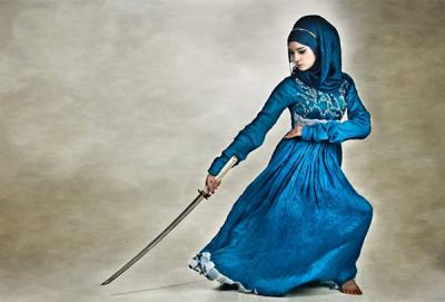 Назия Махмуд — миролюбивая верующая женщина и мастер боевых искусств