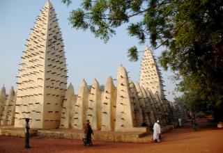 Мечеть в Бобо-Диулассо, Буркина-Фасо