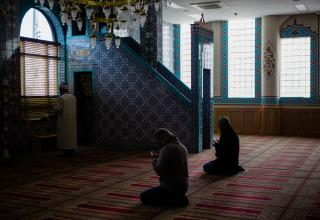 Бруклин. Молитва накануне закрытия мечети на карантин