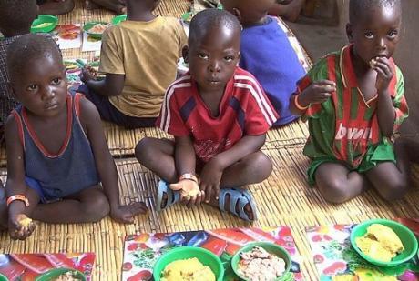 В Замбии мусульмане проводят массовые акции помощи по случаю Рамадана