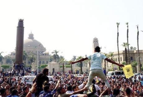 Египетские студенты митингуют в знак солидарности с заключенными