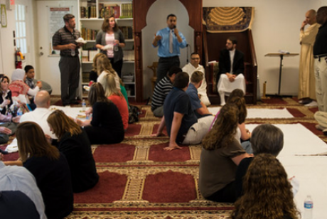 Американские учителя посетили тренинг в мечети, чтобы «избавиться от заблуждений»