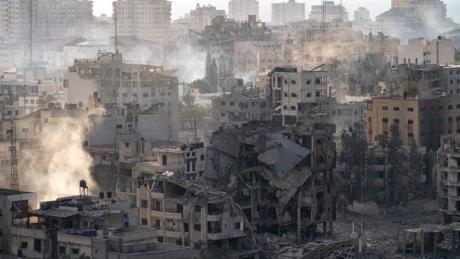 Гуманитарная пауза в Секторе Газа выявила разлагающиеся тела и разрушенные дома