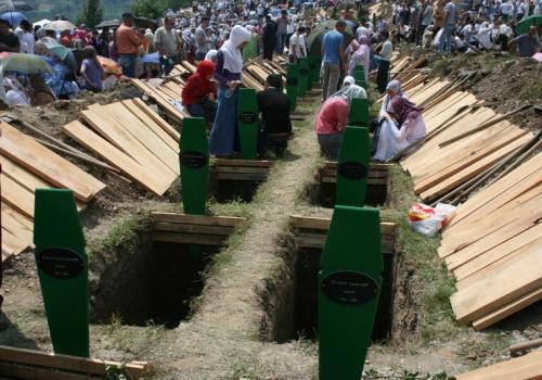 Геноцид боснийских мусульман произошел на памяти нынешнего поколения