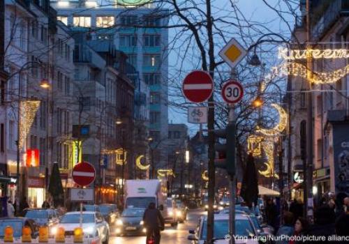 В Германии включили праздничную иллюминацию в честь начала месяца Рамадан