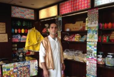 Магазин сладостей в Бейруте напоминает о Рамадане в старые времена