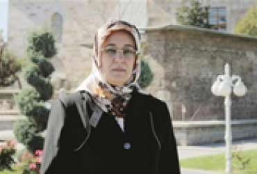 Депутаты в хиджабах возвращаются в турецкий парламент