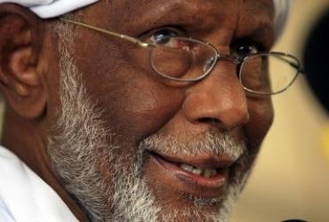 Умер влиятельный происламский политик Судана