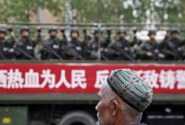 Уйгуры в Китае: «Мы закапывали Коран во дворе»