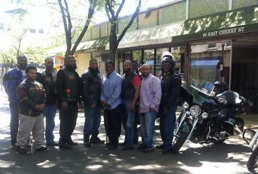В США существует исламский байкерский клуб UMMA (United Muslim Motorcyclist Association)