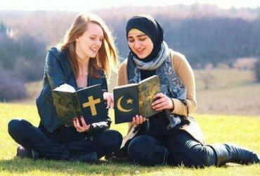 Как мусульманская молодежь в немусульманской стране может сохранить свою идентичность?