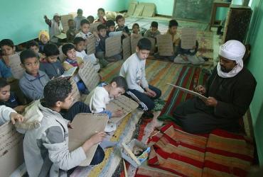 Коранические школы обеспечивают потребности маленьких детей в начальном религиозном образовании