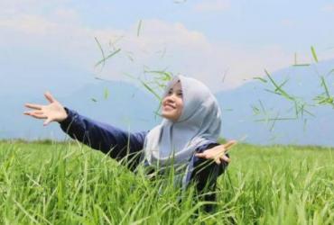 Японский дизайнер создает экологически чистый хиджаб