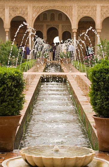 Архитектурно-парковый комплекс Альгамбра, Гранада, Испания