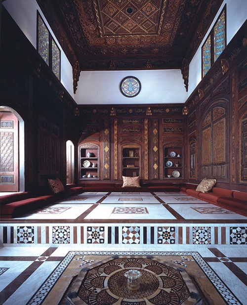 Метрополитен-музей. Жемчужина коллекции – комната Нур аль-Дина (т.н. «дамасская комната», 1707 г.), перевезенная в Нью-Йорк из дамасского особняка