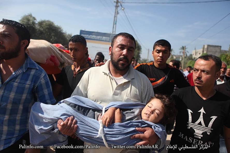 В воскресенье, 11 октября, пограничники расстреляли несколько демонстраций в Газе в поддержку интифады. 