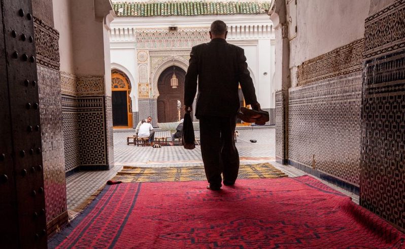 Поминание Аллаха при входе в мечеть