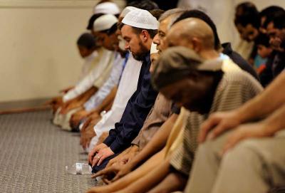 Как новым мусульманам найти свое место в мечети