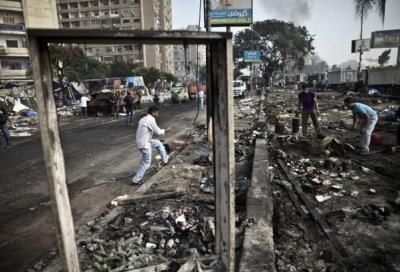 При освещении событий на площади Рабия тон египетских СМИ полностью совпадает с государственной линией