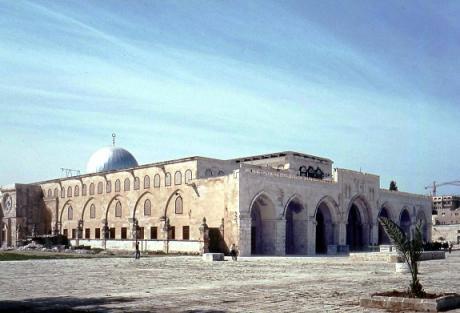 Аль-Акса полностью закрыта ‒ впервые с 1967 года