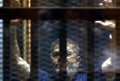 Смертную казнь Мурси дополнили пожизненным заключением