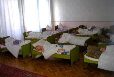 Состоятельный азербайджанец отдал свою виллу под приют для детей