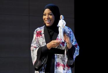 Американская фехтовальщица в хиджабе стала прототипом Барби