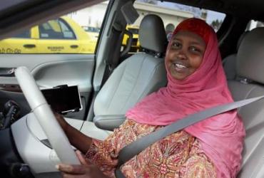 Мусульманка нашла себя в Америке за рулем такси