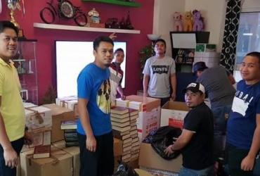 Члены общины маранао в ОАЭ помогают собирать экземпляры Корана для доставки на родину