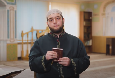 Дозволено ли в молитве читать аяты Корана из мусхафа?